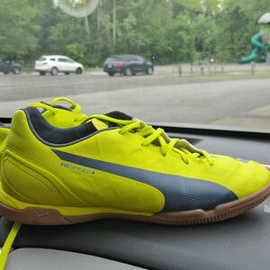 Neon Yellow Grey Sleek Performance Sneakers